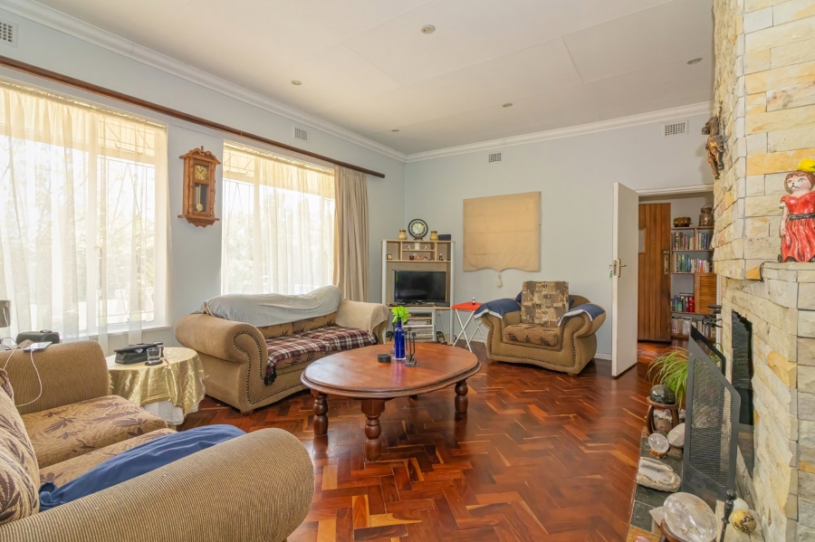 4 Bedroom Property for Sale in Wilgenhof Free State